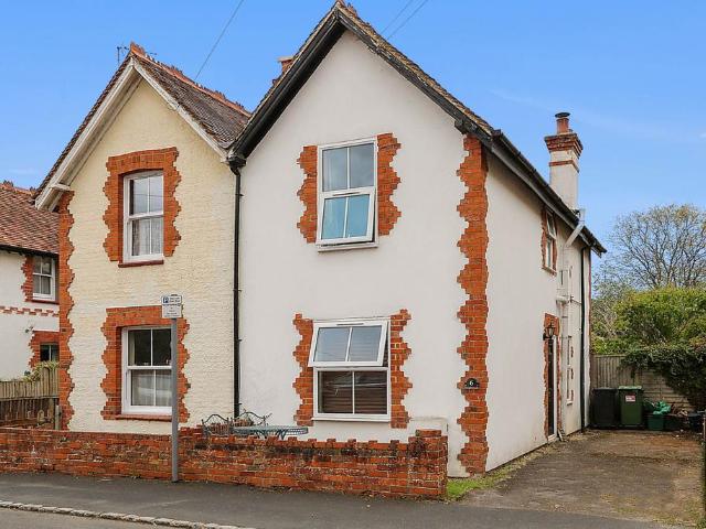 House for sale in Pangbourne, West Berkshire