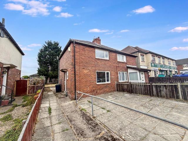 House for sale in Winlaton, Tyne And Wear