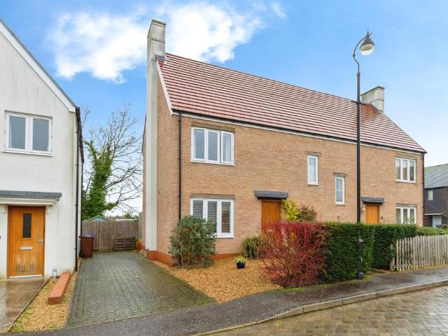 House for sale in King's Walden, Hertfordshire