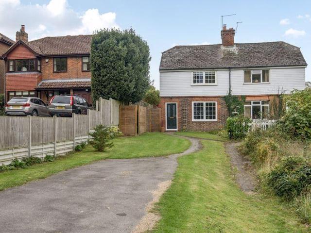 House for sale in Sandown Park, Kent