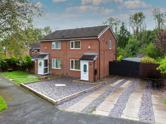 House for sale in Ingol, Preston