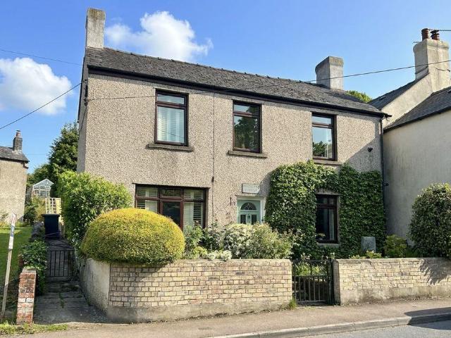 House for sale in Bromsberrow Heath, Gloucestershire