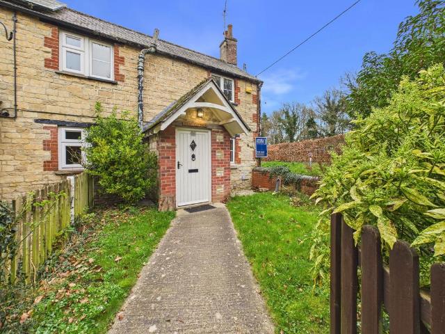 House for sale in Studley, Wiltshire