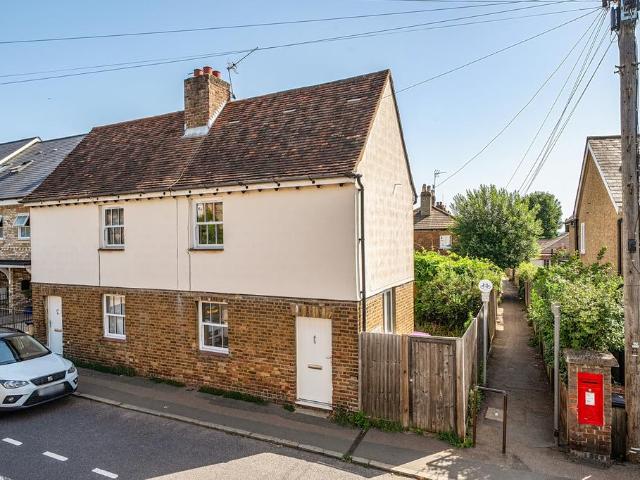 House for sale in Hertford, Colliers End