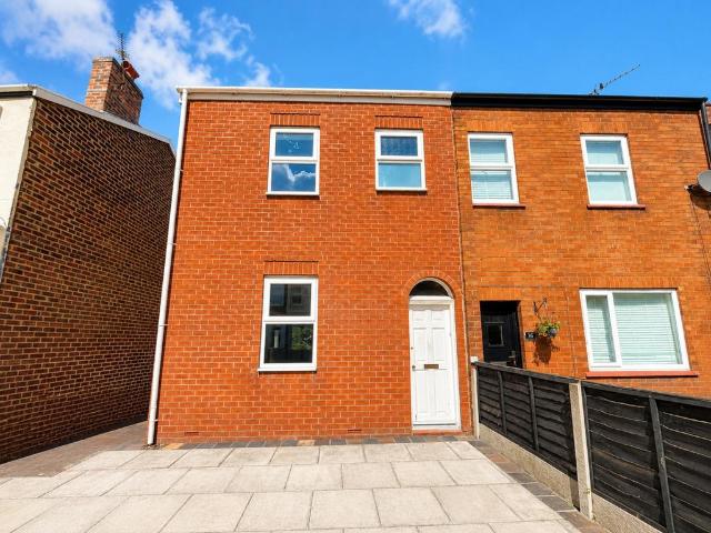 House for sale in Meols Cop, Southport