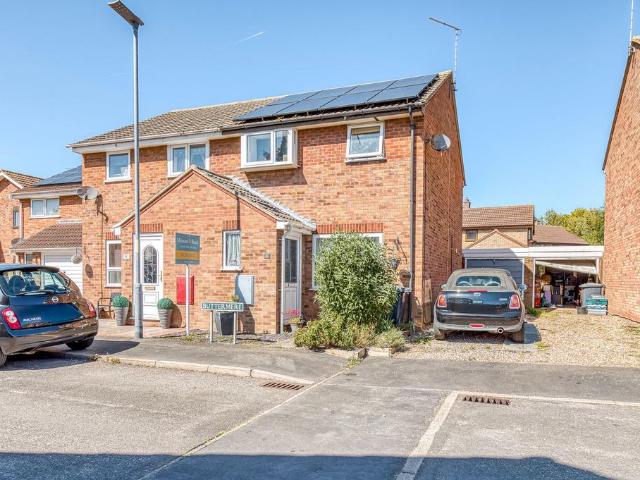 House for sale in Stokesby, Norfolk