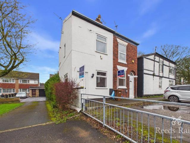 House for sale in Woodley, Greater Manchester