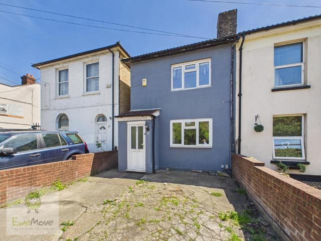 House for sale in Strood