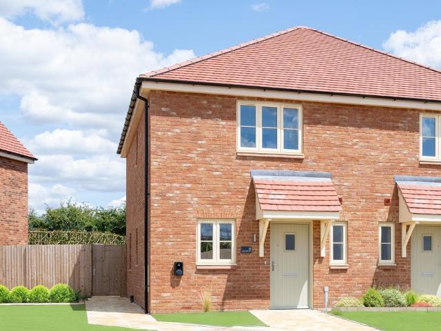 House for sale in Felsted, Duton Hill