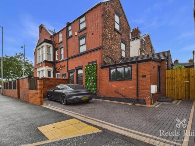 House for sale in Green Bank, St Helens