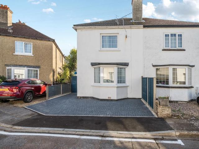 House for sale in Anglesey, Gosport