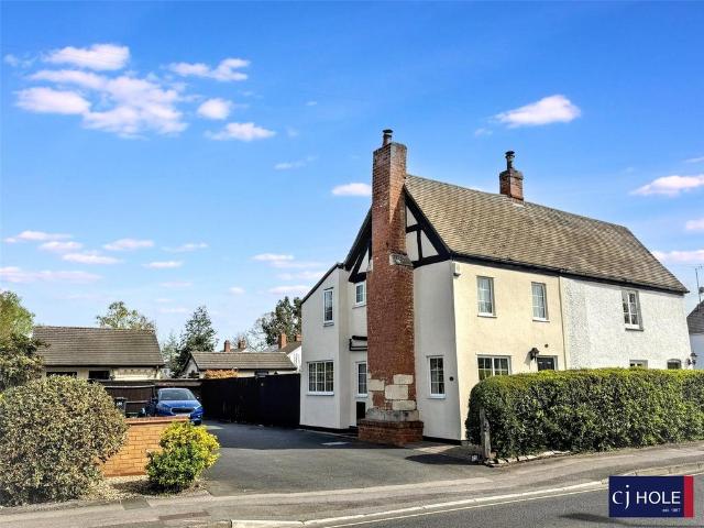 House for sale in Gloucester, Gloucestershire
