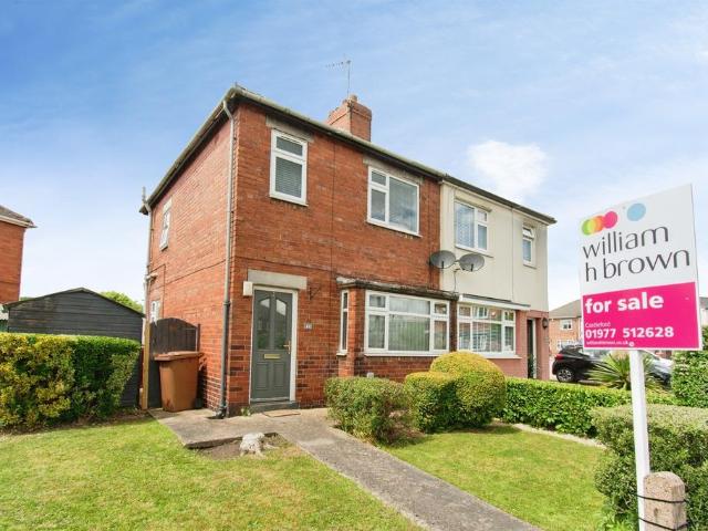 House for sale in Ferrybridge, West Yorkshire