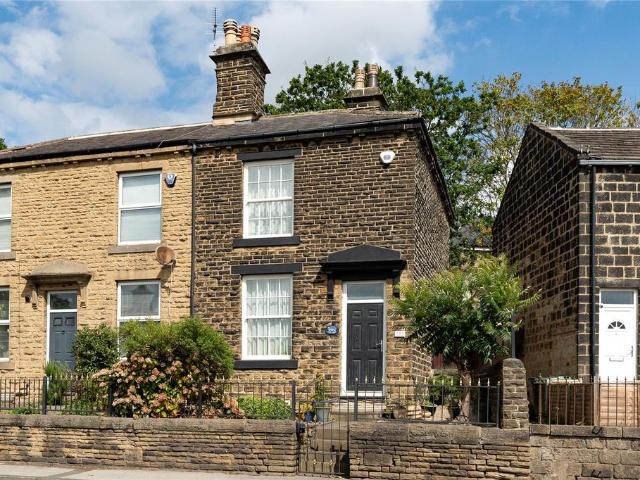 House for sale in Horsforth Vale, Farsley