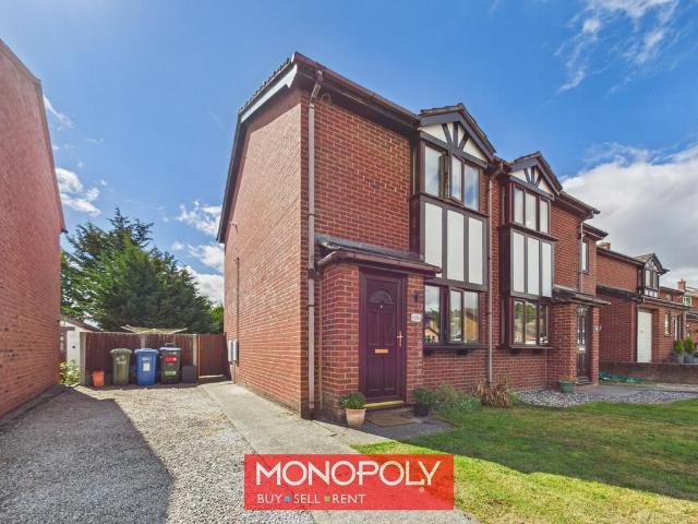 House for sale in Llanrhaeadr-yng-Nghinmeirch, Pentre Llanrhaeadr