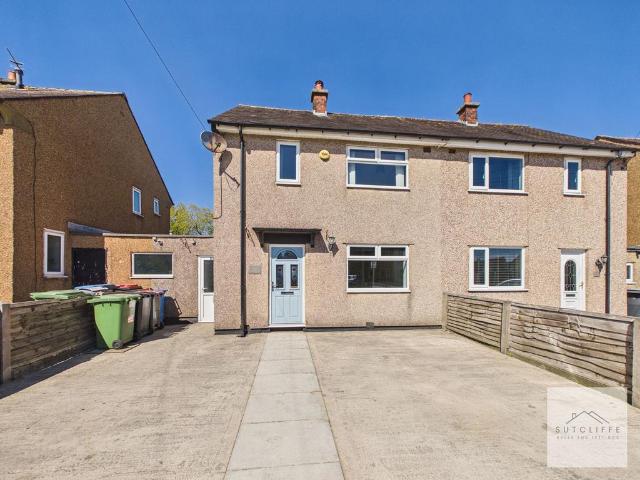 House for sale in Cabus, Lancashire