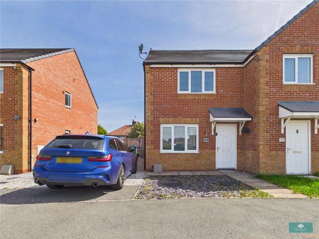 House for sale in Buersil Head, Burnedge