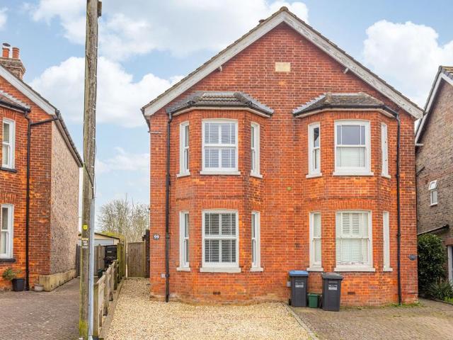 House for sale in Perryfields, West Sussex