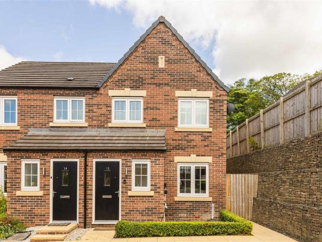 House for sale in Menston, West Yorkshire