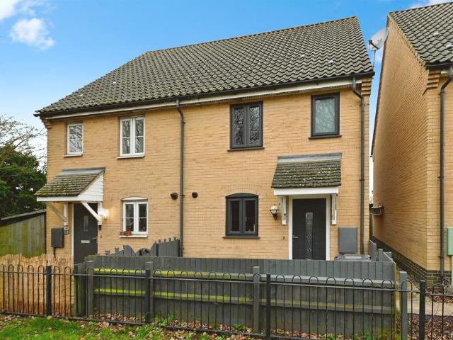 House for sale in West Lynn, King's Lynn and West Norfolk