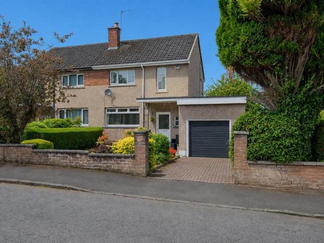 House for sale in Chantinghall, Hamilton