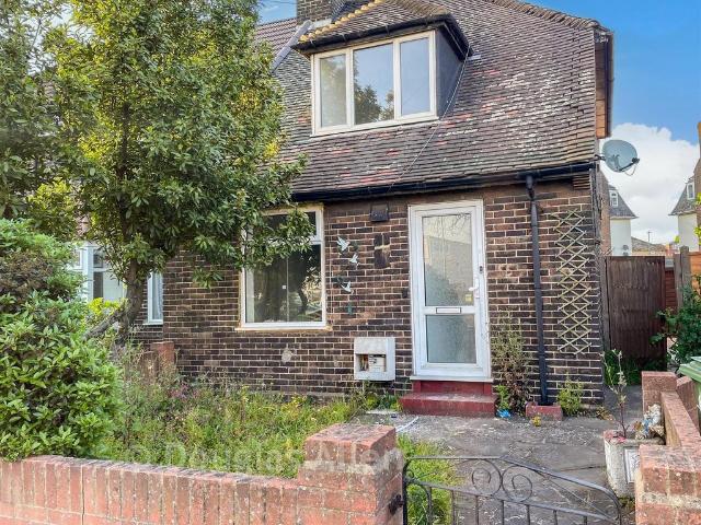 House for sale in London Borough of Barking and Dagenham, Greater London