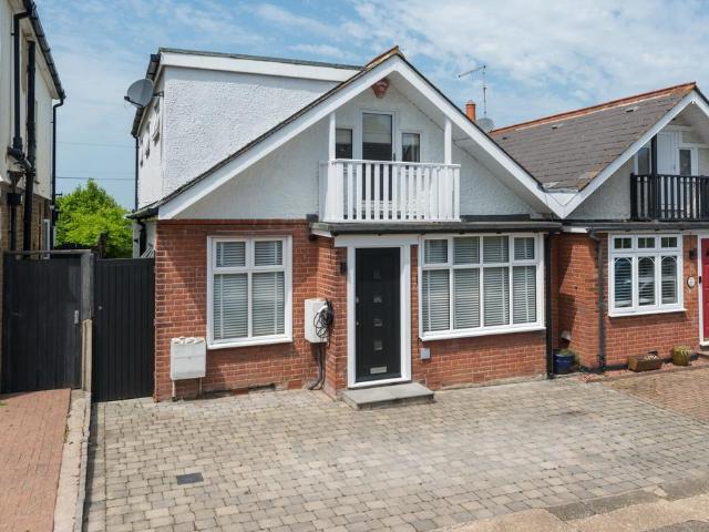 House for sale in Kingsdown Park, The Bridge