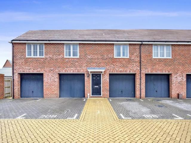 House for sale in Aldingbourne, Clapham