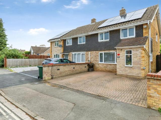 House for sale in Evershot, Oxfordshire