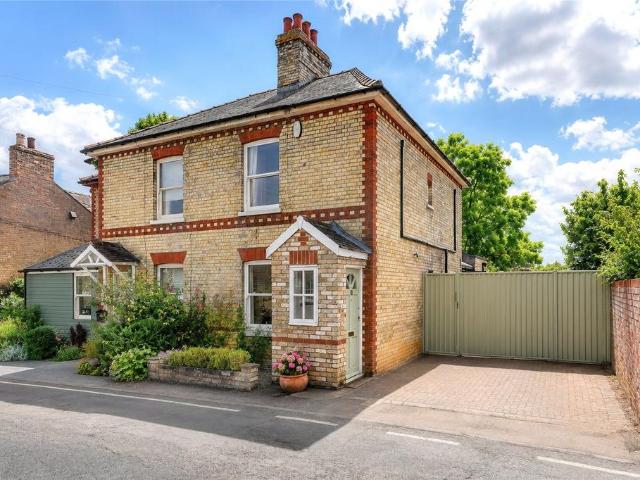 House for sale in Arrington, Cambridgeshire