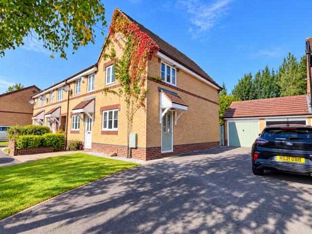 House for sale in Bridgehall, Stockport
