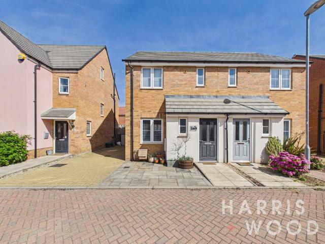 House for sale in Fordham Heath, Essex