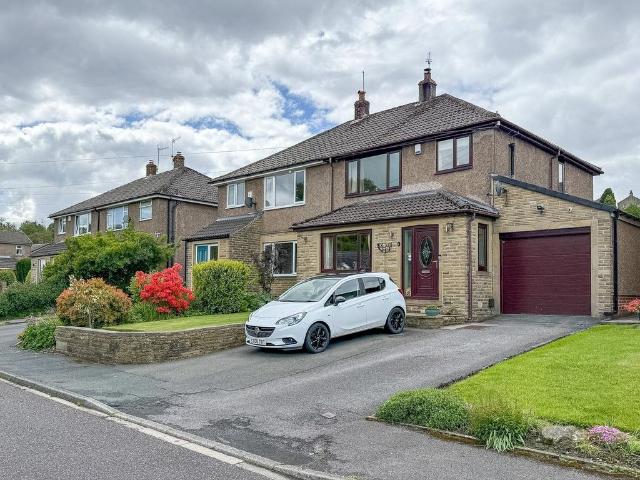 House for sale in Holme Valley, Hepworth