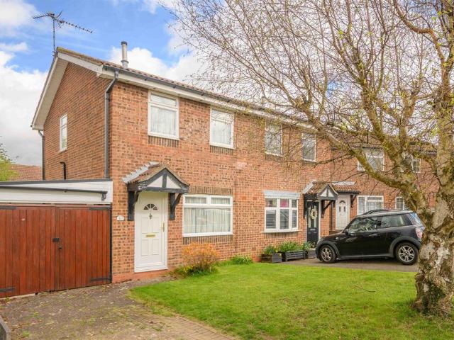 House for sale in Broughton