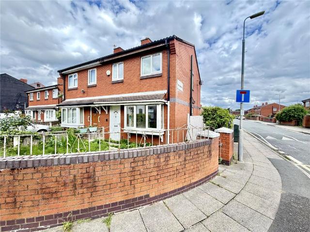 House for sale in Calderstones