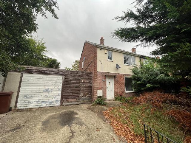 House for sale in Royston, South Yorkshire
