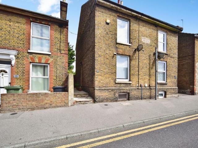 House for sale in Ringlestone, Midway