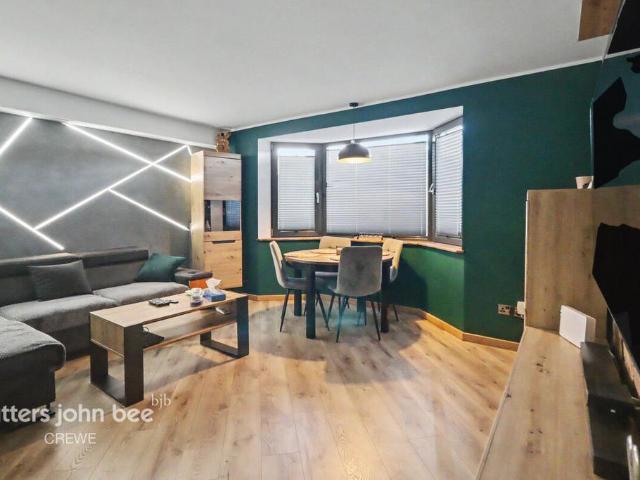 House for sale in Hammond Street