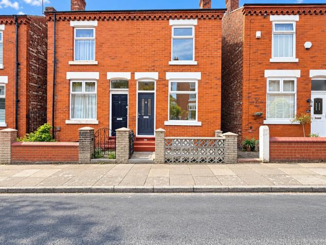 House for sale in Cheadle, Greater Manchester