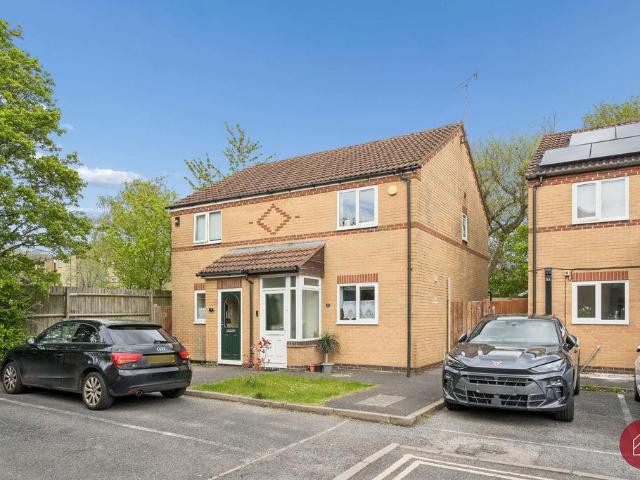 House for sale in The Slade, Oxfordshire
