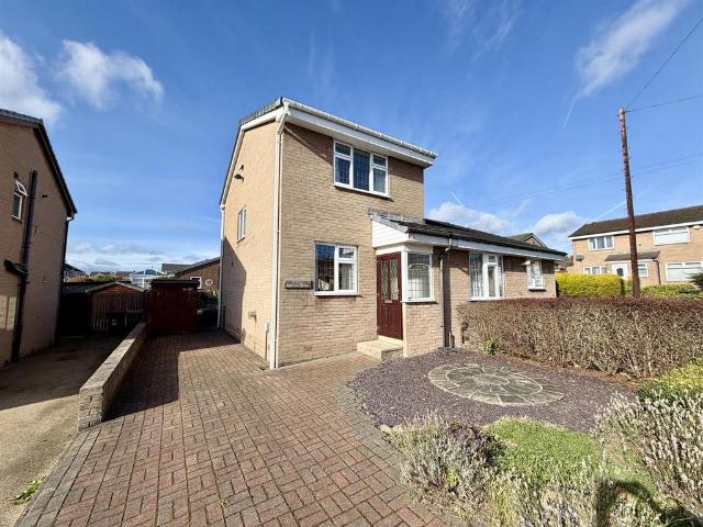 House for sale in Kitson Hill, Kirklees