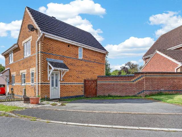 House for sale in Leisure Village, Kettering