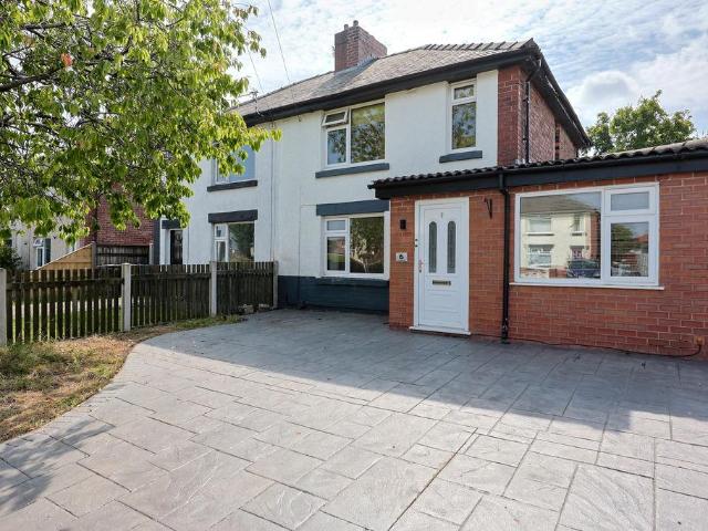 House for sale in Well Court, Wigan