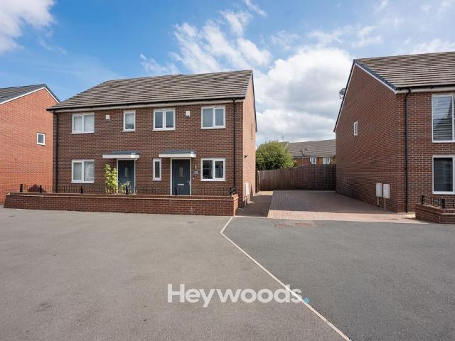House for sale in Stoke, Stoke-on-Trent