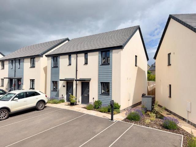 House for sale in Broadsands, Galmpton