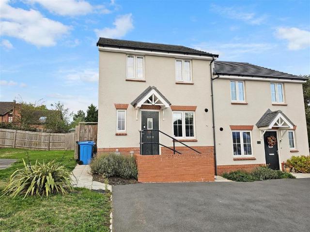 House for sale in Gallowstree Elm, Great Chatwell