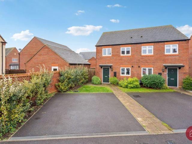 House for sale in Evershot, Oxfordshire