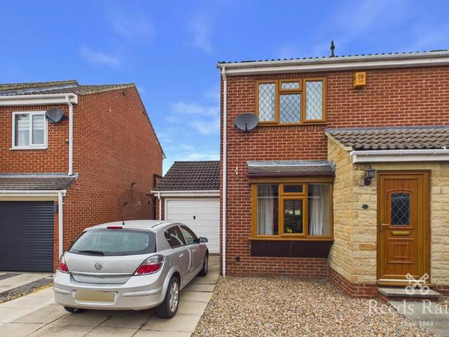 House for sale in Ossett, West Yorkshire
