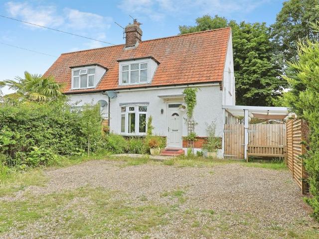 House for sale in Mile Cross, East Bank