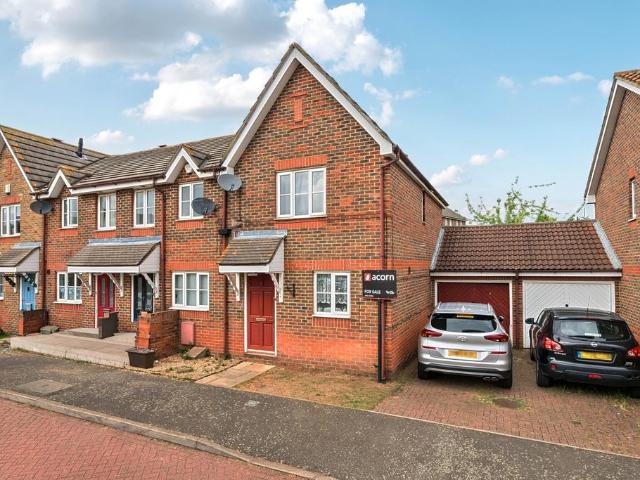House for sale in Greater London